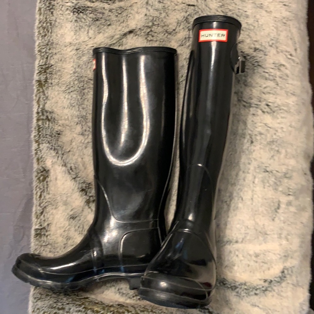 Hunter Women's Tall Gloss Rain Boots